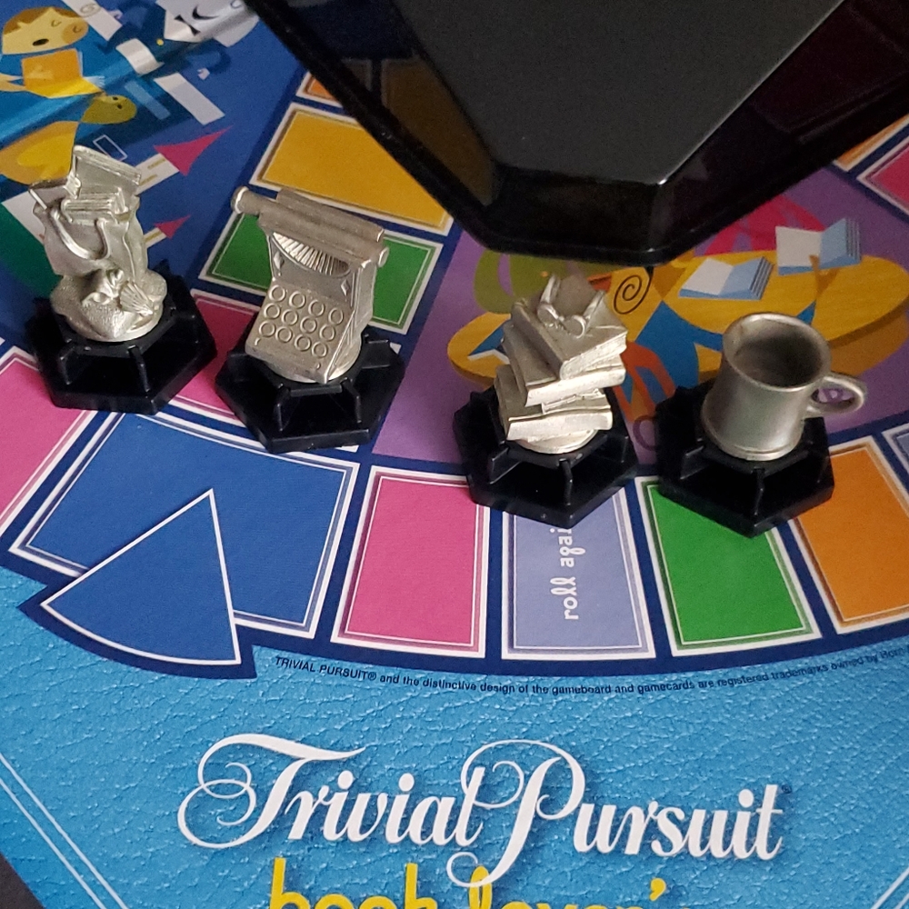 Trivial Pursuit Game book lovers edition